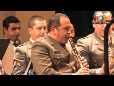 Banda Sinfónica Do Exército Ofereceu Concerto A População